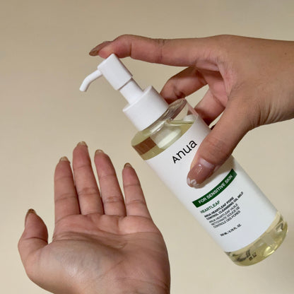 ANUA Heartleaf Pore Cleansing Oil Mild